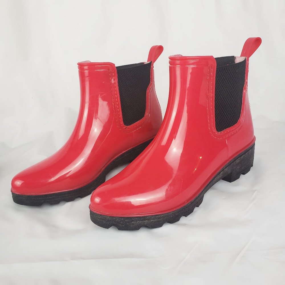 SEVEN7 Red Halifax Chelsea Rain Boots - Size 7 - Picture 2 of 10